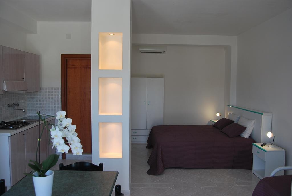 Residence Paradise Peschici Quarto foto